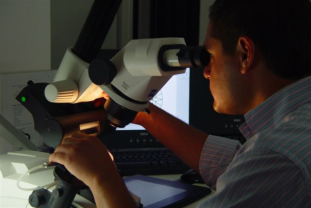 When buying or selling diamonds, it is essential to understand their quality